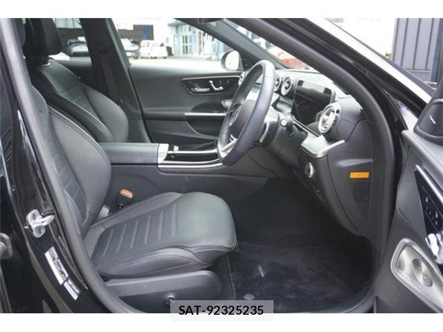 Mercedes Benz C-CLASS 2025-09 8208630-16
