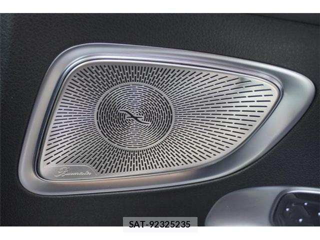 Mercedes Benz C-CLASS 2025-09 8208630-26