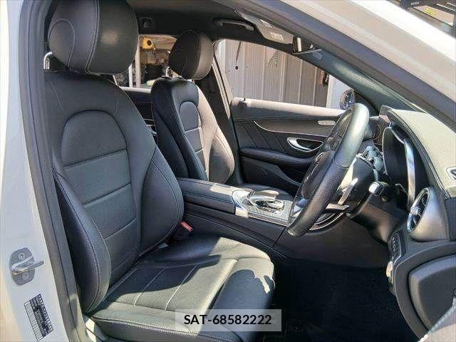 Mercedes Benz C-CLASS 2017-09 8208639-6