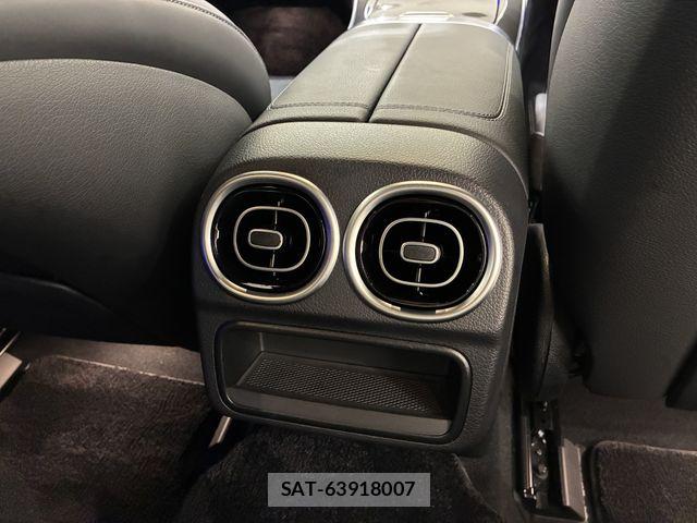 Mercedes Benz C-CLASS 2023-06 8208633-16