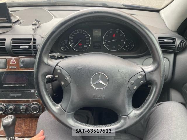 Mercedes Benz C-CLASS 2005-02 8230769-13
