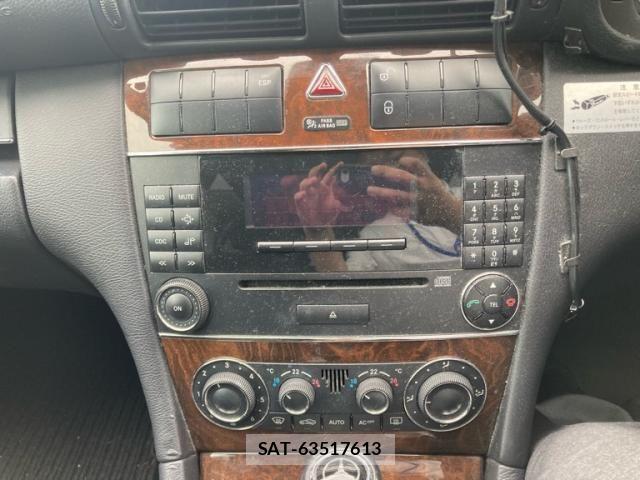 Mercedes Benz C-CLASS 2005-02 8230769-16