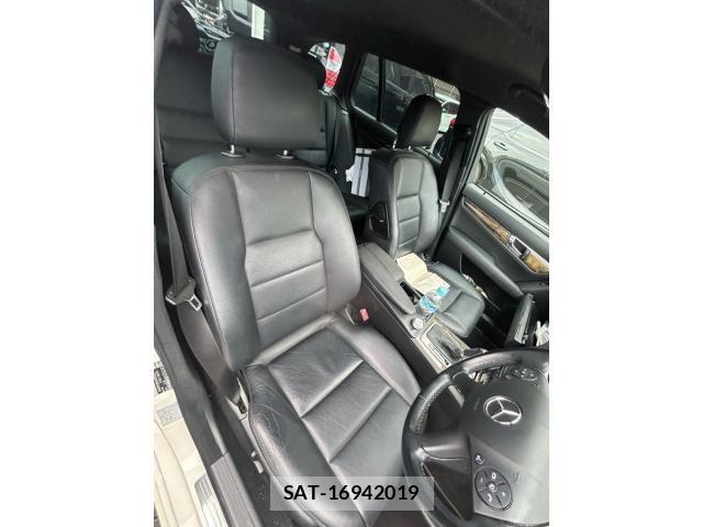 Mercedes Benz C-CLASS 2010-03 8230765-14