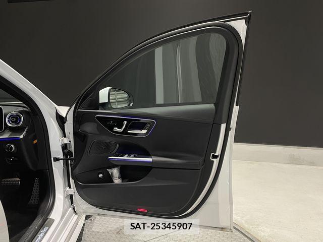Mercedes Benz C-CLASS 2025-08 8315362-4