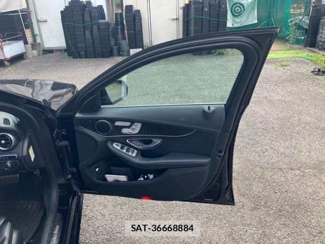 Mercedes Benz C-CLASS 2016-06 8315369-12
