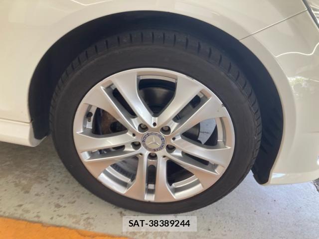 Mercedes Benz C-CLASS 2012-12 8315368-14