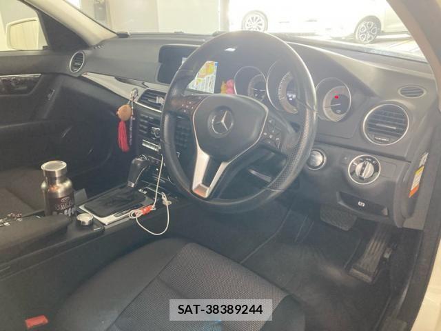 Mercedes Benz C-CLASS 2012-12 8315368-17
