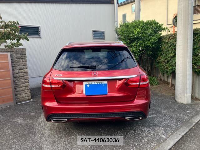 Mercedes Benz C-CLASS 2015-10 8336714-1