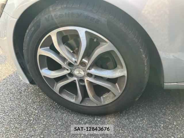 Mercedes Benz C-CLASS 2015-04 8336715-9