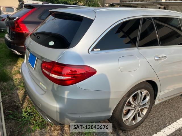 Mercedes Benz C-CLASS 2015-04 8336715-7