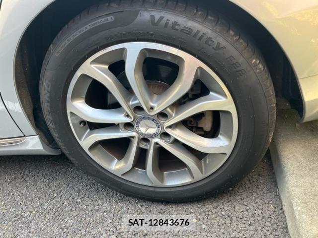 Mercedes Benz C-CLASS 2015-04 8336715-8