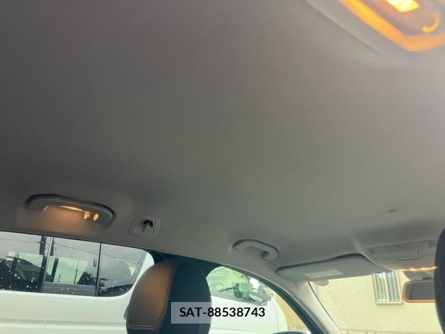 Mercedes Benz C-CLASS 2014-11 8336718-18