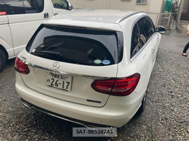 Mercedes Benz C-CLASS 2014-11 8336718-4