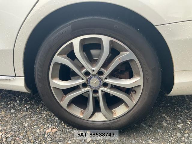 Mercedes Benz C-CLASS 2014-11 8336718-8
