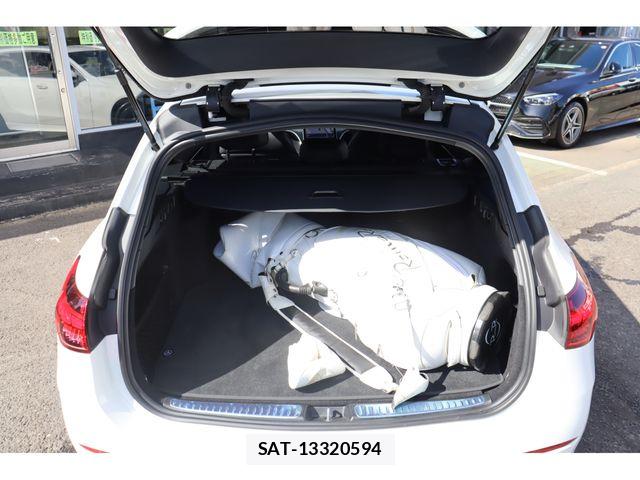 Mercedes Benz C-CLASS 2022-01 8354916-23