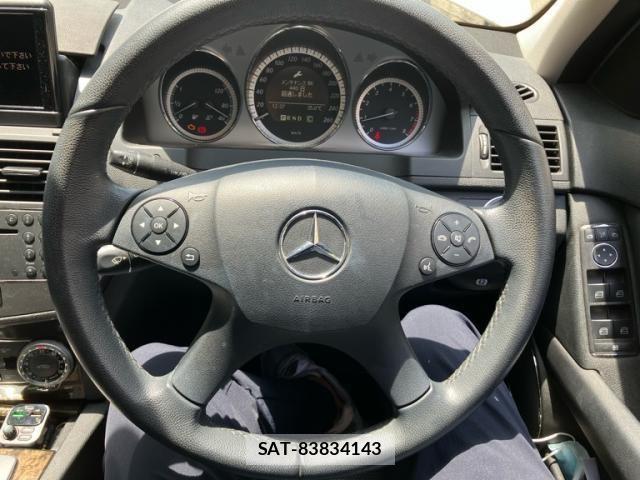 Mercedes Benz C-CLASS 2010-01 8366925-18
