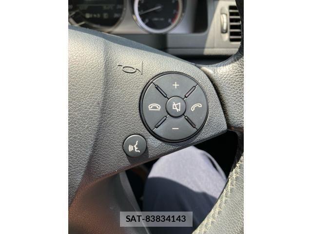 Mercedes Benz C-CLASS 2010-01 8366925-20