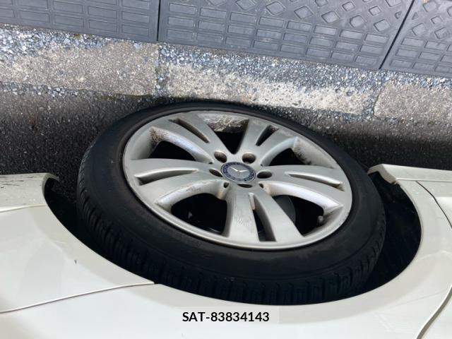 Mercedes Benz C-CLASS 2010-01 8366925-5