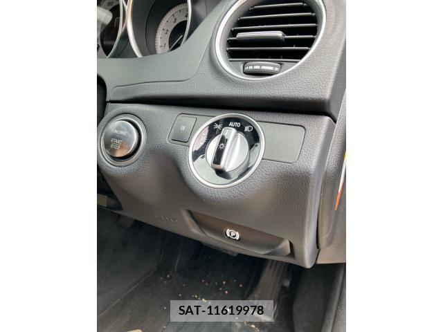 Mercedes Benz C-CLASS 2013-06 8366924-15