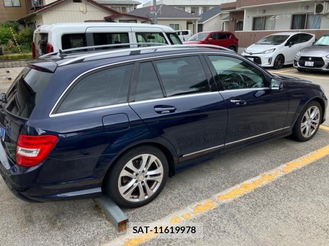 Mercedes Benz C-CLASS 2013-06 8366924-8