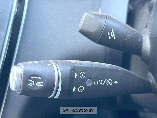 Mercedes Benz C-CLASS 2017-05 8366921-7