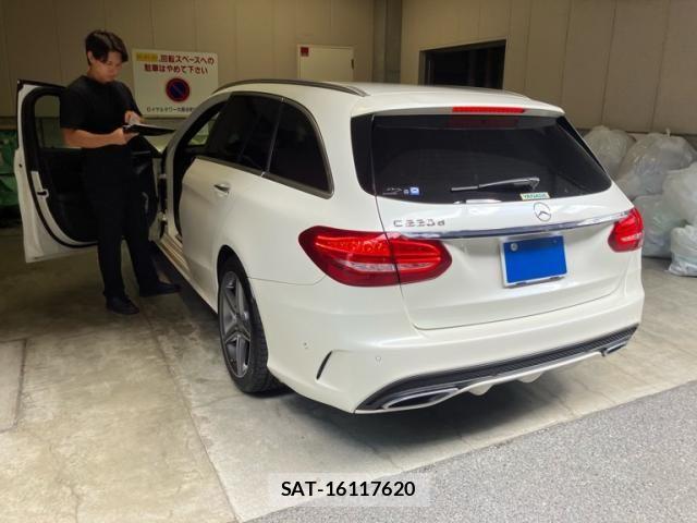 Mercedes Benz C-CLASS 2016-06 8366922-7