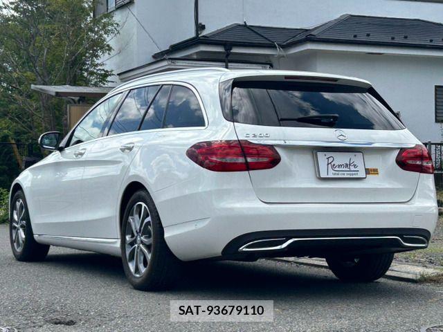 Mercedes Benz C-CLASS 2015-02 8366920-6