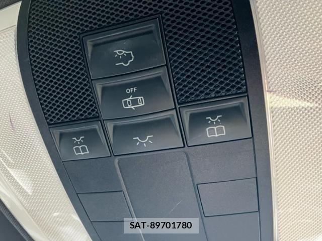 Mercedes Benz C-CLASS 2014-01 8371848-24