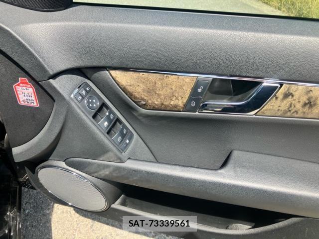 Mercedes Benz C-CLASS 2009-02 8413517-14