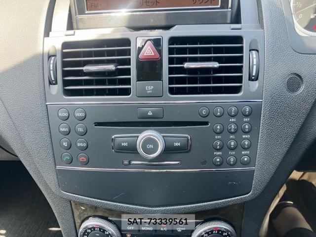 Mercedes Benz C-CLASS 2009-02 8413517-19