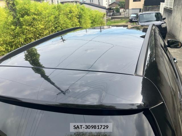 Mercedes Benz C-CLASS 2016-11 8413518-12