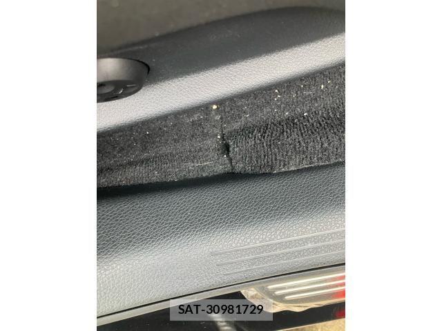 Mercedes Benz C-CLASS 2016-11 8413518-24