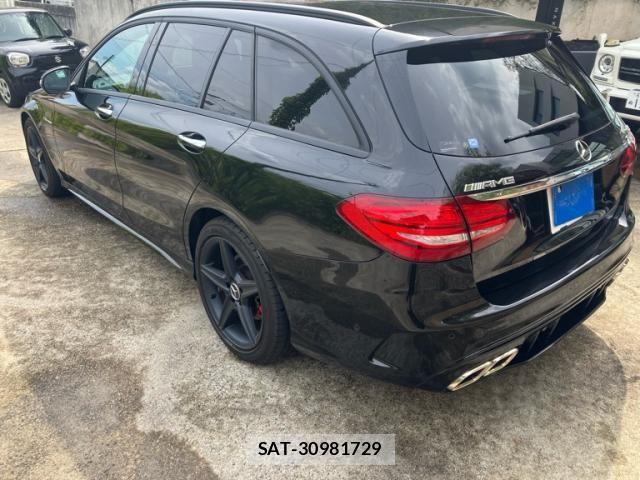 Mercedes Benz C-CLASS 2016-11 8413518-2