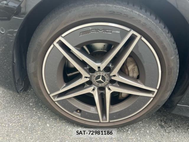 Mercedes Benz C-CLASS 2022-02 8413516-9