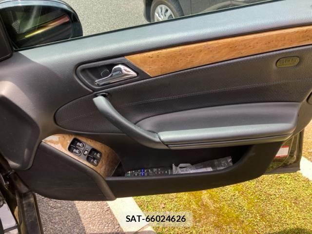 Mercedes Benz C-CLASS 2007-08 8413520-16