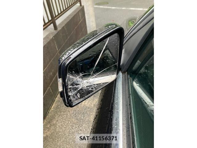 Mercedes Benz C-CLASS 2011-12 8438402-28
