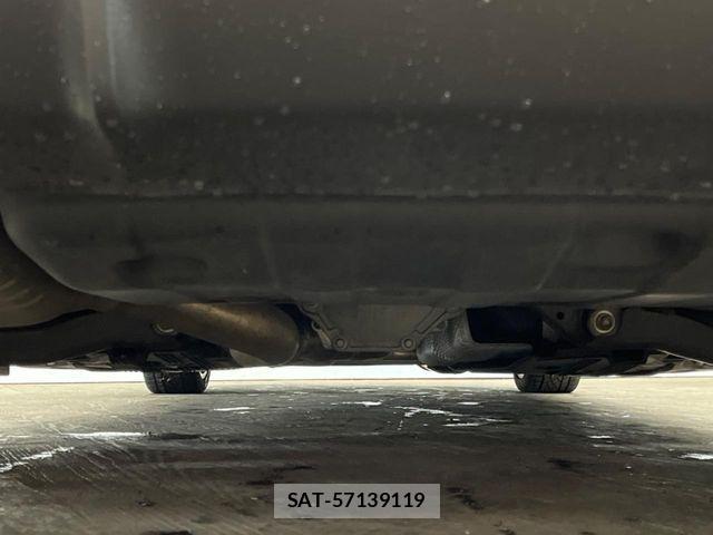 Mercedes Benz C-CLASS 2018-08 8457882-19