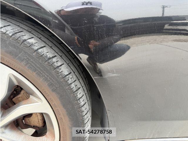 Mercedes Benz C-CLASS 2015-07 8457883-19