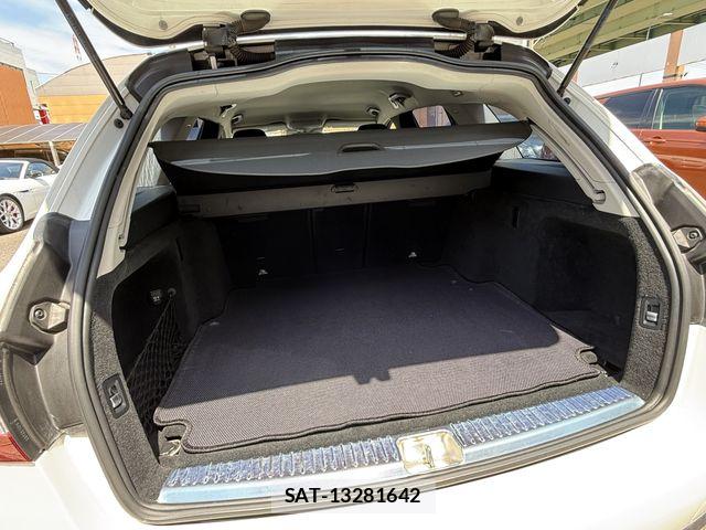 Mercedes Benz C-CLASS 2016-03 8525693-14
