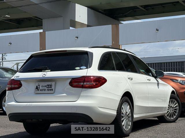 Mercedes Benz C-CLASS 2016-03 8525693-3