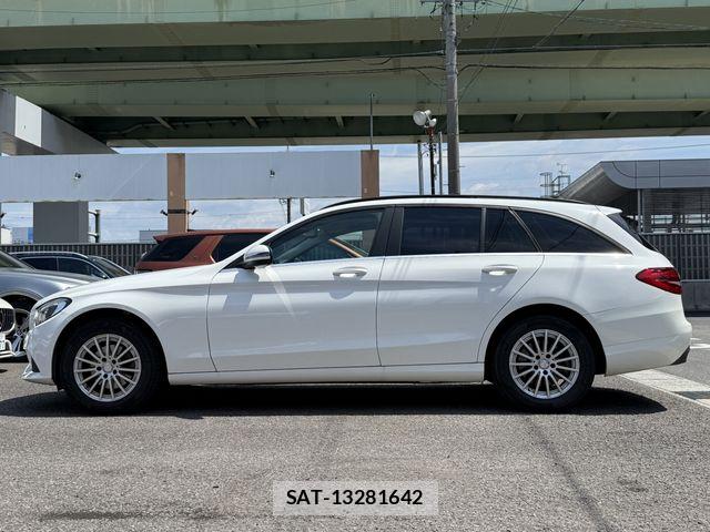 Mercedes Benz C-CLASS 2016-03 8525693-6