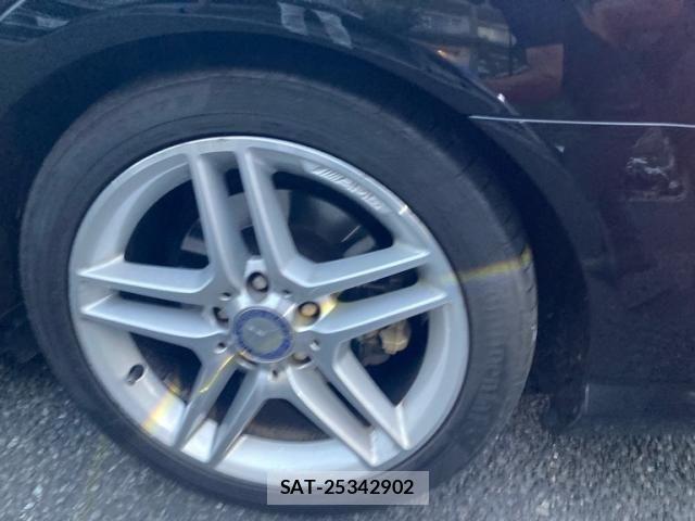 Mercedes Benz C-CLASS 2012-09 8525696-11
