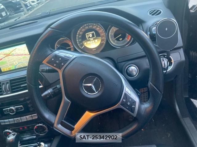 Mercedes Benz C-CLASS 2012-09 8525696-16
