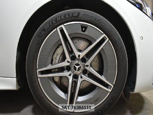 Mercedes Benz C-CLASS 2024-07 8525692-24