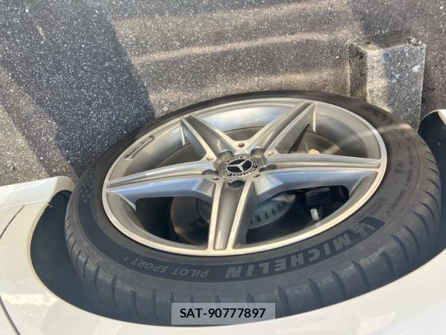 Mercedes Benz C-CLASS 2017-09 8525691-6