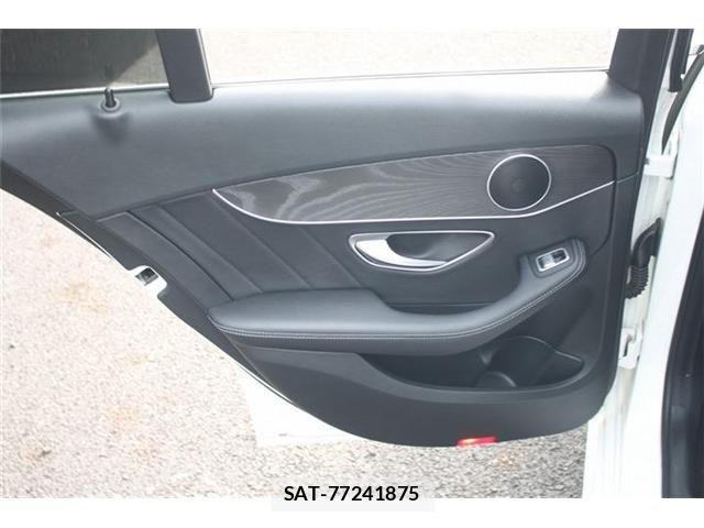 Mercedes Benz C-CLASS 2019-01 8562616-18