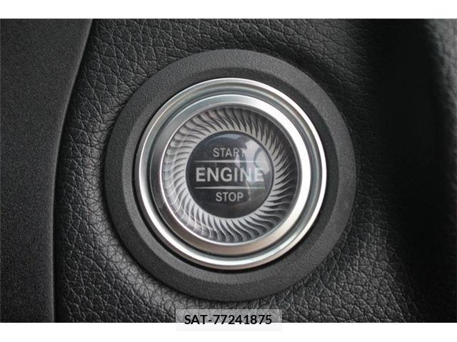 Mercedes Benz C-CLASS 2019-01 8562616-27