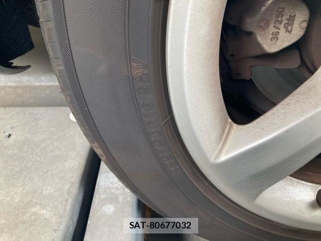 Mercedes Benz C-CLASS 2006-03 8562618-11