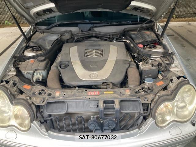 Mercedes Benz C-CLASS 2006-03 8562618-13