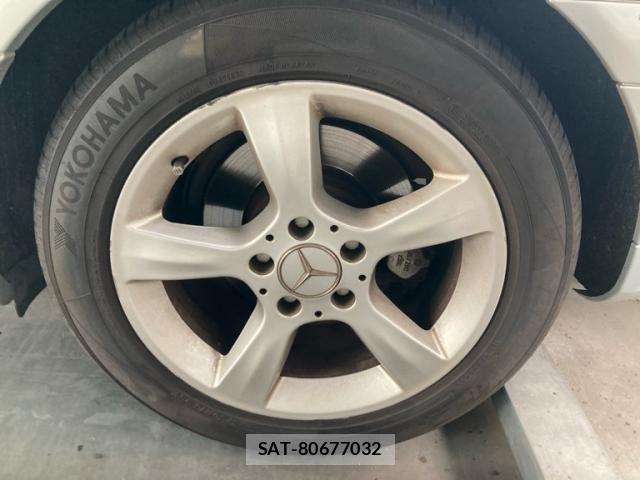 Mercedes Benz C-CLASS 2006-03 8562618-7
